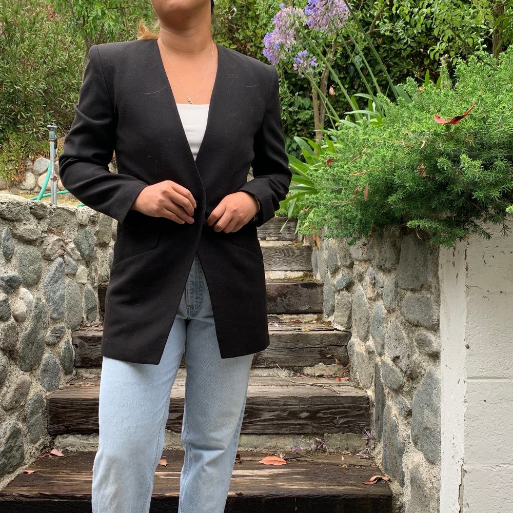 VINTAGE Black Jones New York Lapelless Blazer